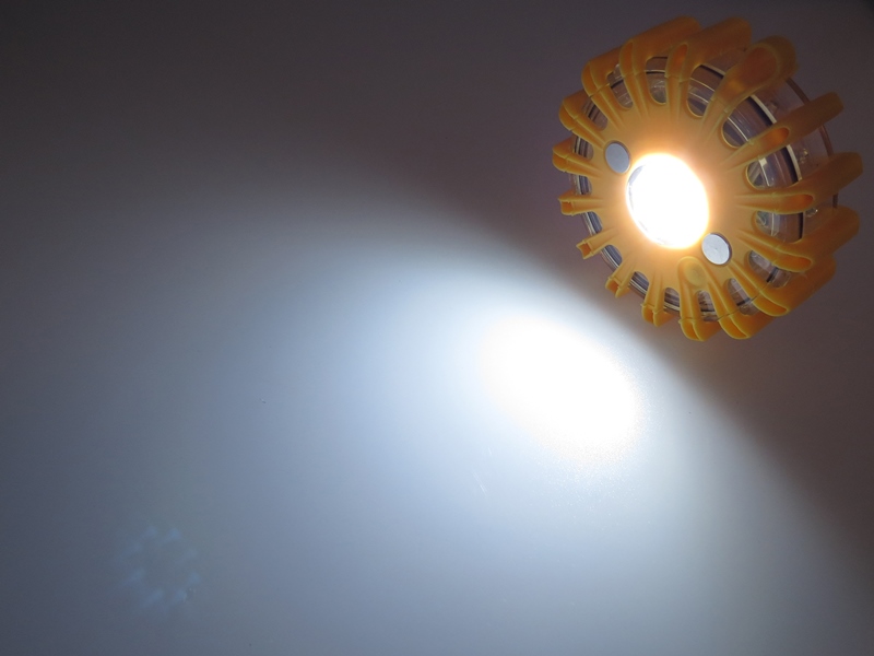 Prostrobe multi flare - 1 x oplaadbare pechlamp via 12/24V of 230V