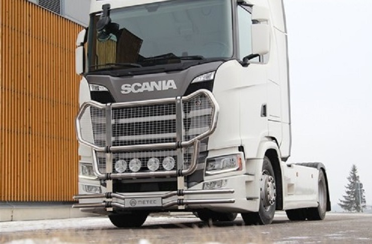 Bullbar staal verchroomd met gaas voor Scania R vanaf 2016