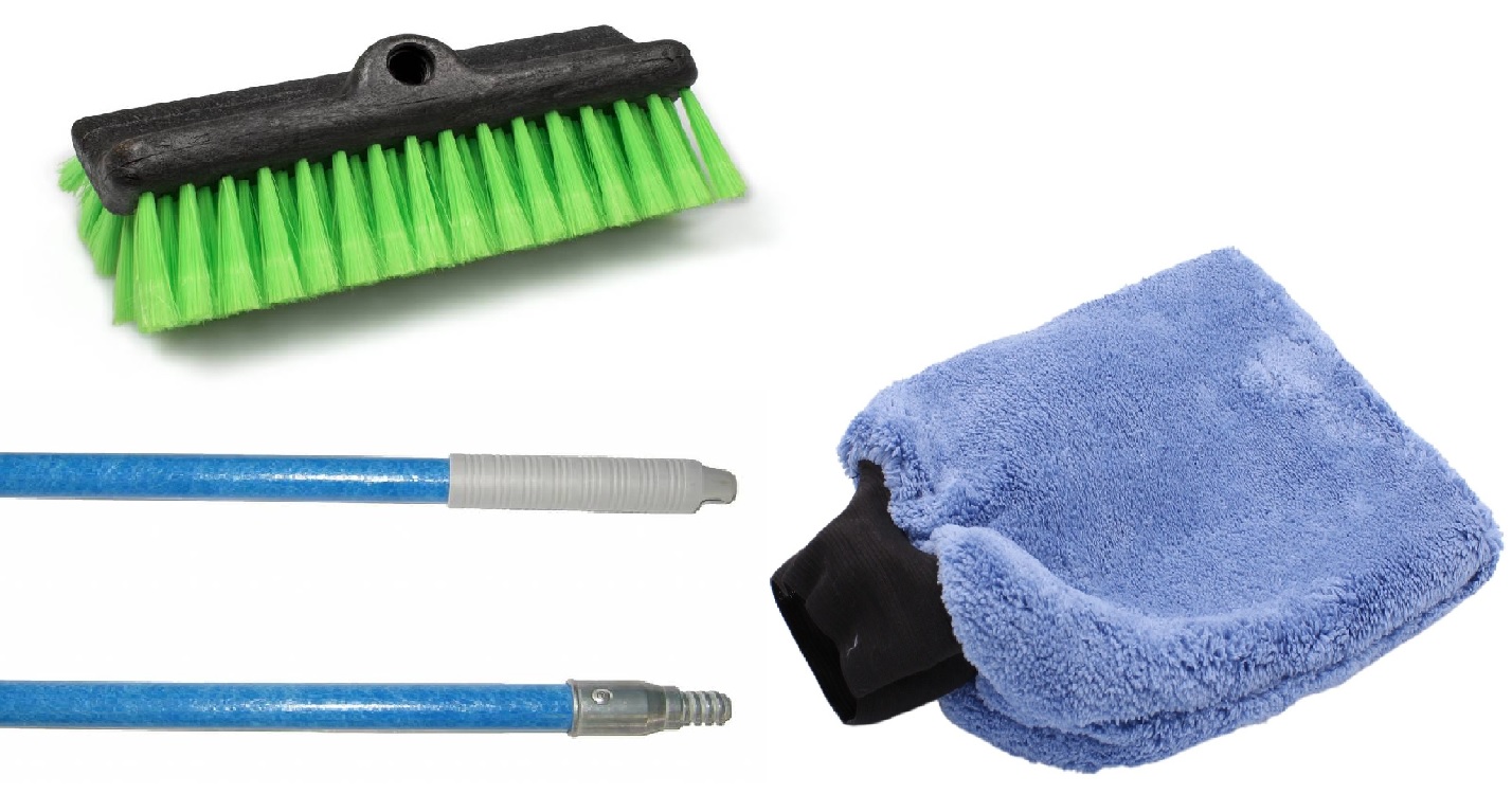 Autowasset inclusief borstel, steel en washandschoen.